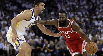 Τεράστια νίκη των Ρόκετς στο Γκόλντεν Στέιτ