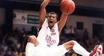 Το ντεμπούτο του Μάικ Μπατίστ στη Euroleague