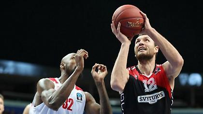 Όργια Μαυροκεφαλίδη και θρίαμβος για Λιέτουβος