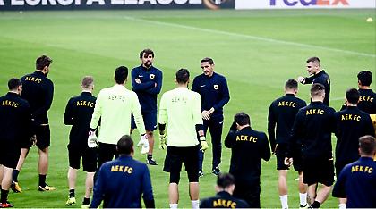 Nα χάσει ακόμη και με «βαρύ» σκορ η ΑΕΚ, αλλά όχι με τη νοοτροπία του Ολυμπιακού στη Βαρκελώνη