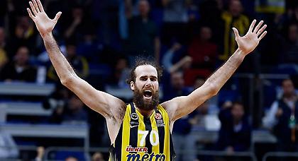 Ντατόμε: «Δεν θα παίξω στα “παράθυρα” της FIBA»