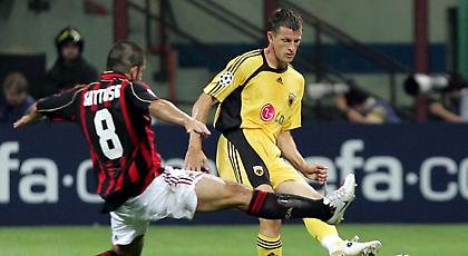 Τζιωρτζόπουλος στον ΣΠΟΡ FM: «Να αντιμετωπίσει ανοιχτά τη Μίλαν η ΑΕΚ, να την παίξει στα ίσα»