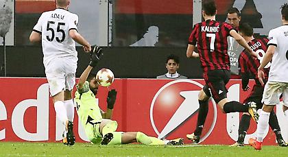 Οι επικές επεμβάσεις του ήρωα Ανέστη στο Σαν Σίρο (video)