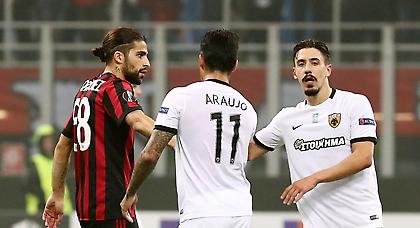 Σιμόες στον ΣΠΟΡ FM: «Για αυτά τα ματς ζούμε»