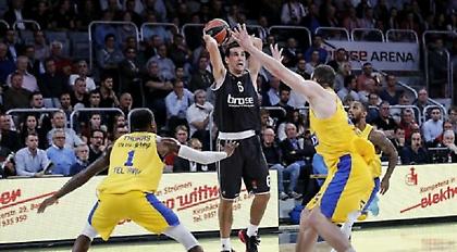 Ζήσης: Ξεπέρασε τον Μπουρούση, μόνος τρίτος σε συμμετοχές στην Ευρωλίγκα