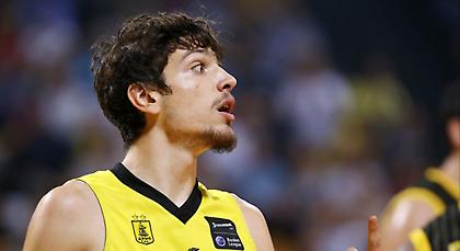 Φλιώνης: «Μόνοι μας δυσκολεύουμε το έργο μας»