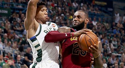 Αποθέωσε Γιάννη ο Λεμπρόν (video)