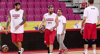 Χάνουν το ματς με τα Τρίκαλα Πρίντεζης και Μάντζαρης