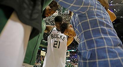 ΑΠΙΣΤΕΥΤΑ νούμερα από Αντετοκούνμπο