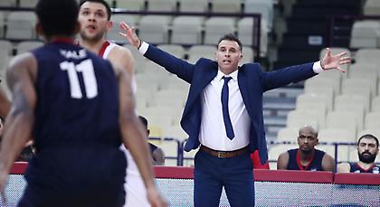 Μέξας: «Δεν θα περάσει έτσι ο τρόπος που χάσαμε από τον Ολυμπιακό…»