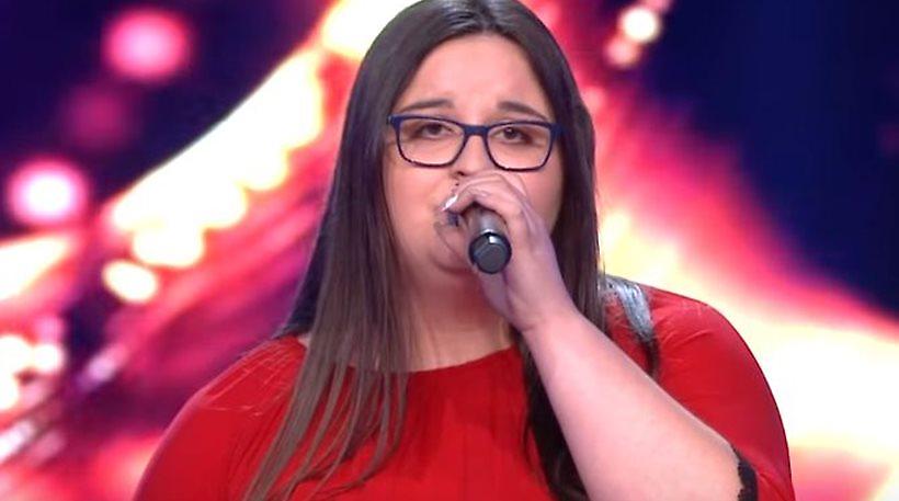 The Voice: Η 16χρονη που συγκλόνισε με τη φωνή της τους κριτές