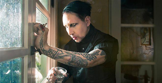 Ο Μάνσον έδιωξε τον μπασίστα του που κατηγορείται για σεξουαλική κακοποίηση