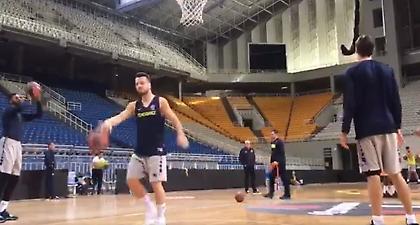 Από νωρίς στο ΟΑΚΑ ο Ομπράντοβιτς (video)