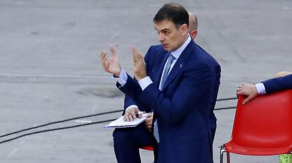 To βίντεο της επιστροφής του Μπαρτζώκα στο ΣΕΦ