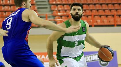 Παπαμακάριος: «Αν θες να πετύχεις, τέτοια ματς πρέπει να τα κερδίζεις»