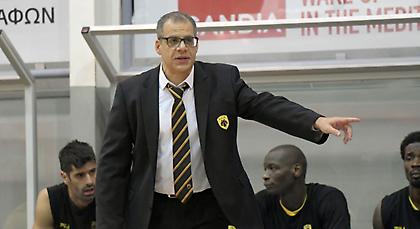 Παπαχατζής: «Δεν μπορούσαμε να ελέγξουμε το ματς από την άμυνα»