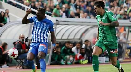 «Απέδρασε» στο 96’ η Ανόρθωση, κορυφή για ΑΕΚ