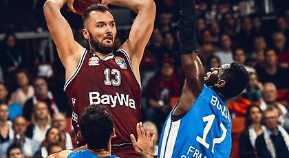 Συνεχίζει στην κορυφή η Μπάγερν