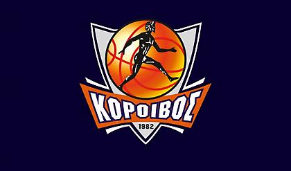 Στο πλευρό του γυμναστή του ο Κόροιβος