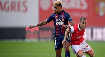 Αγχωτική νίκη για Μπράγκα