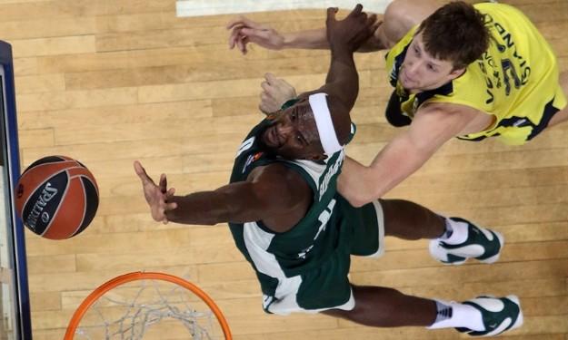 Σίνγκλετον: «Να συνειδητοποιήσουμε όλοι τις δυνατότητές μας, πολύ χαλαροί εκτός έδρας»