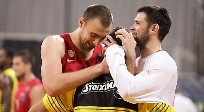 Η παρακάμερα του Άρης-Ολυμπιακός (video)