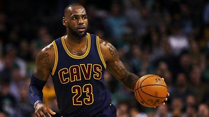 ΛεΜπρόν: «Η άμυνά μας είναι άθλια»