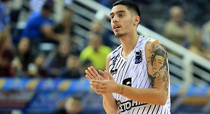 Κόνιαρης: «Μας ενοχλεί που δεν μπορούμε να βγάλουμε στα ματς, αυτά που κάνουμε στην προπόνηση»