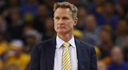 «Το επόμενο καλοκαίρι θα μιλήσουν για ανανέωση Κερ και Ουόριορς»