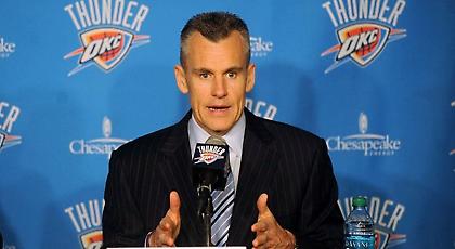 Ντόνοβαν: «Απίστευτος παίκτης ο Αντετοκούνμπο»