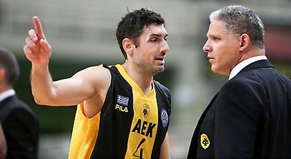 Ξανθόπουλος: «Πρέπει και μπορεί να βελτιωθεί η ΑΕΚ»