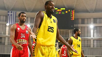 Παίζει με Βόννη ο Γουίβερ