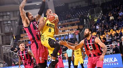 Κλάταρε και το πλήρωσε ο Άρης