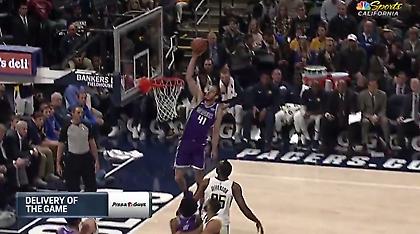 Το ωραίο alley oop κάρφωμα του Κουφού (video)