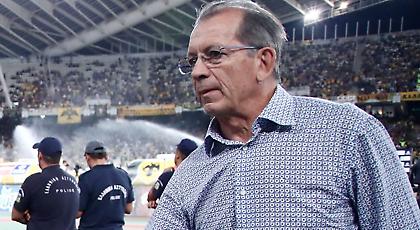 Νικολάου στον ΣΠΟΡ FM: «Δυστυχώς θα στερηθούμε τον Μάνταλο για έξι μήνες»