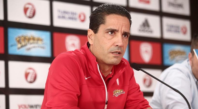 Σφαιρόπουλος: «Παιδιά μου οι παίκτες, μεγαλύτερος… γιος μου ο Σπανούλης»