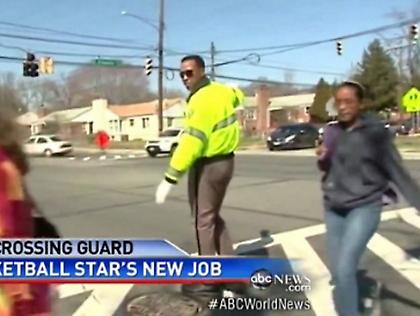 Από το Hall of Fame στους… δρόμους (video)