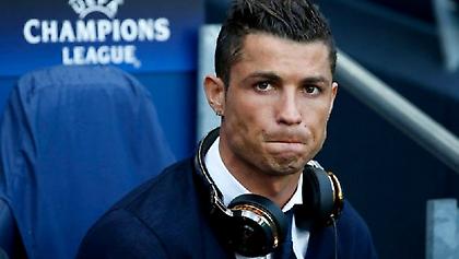 Ο Κριστιάνο Ρονάλντο «τα χώνει» στους δημοσιογράφους (video)