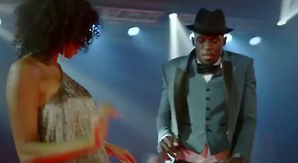 Χορευτής σε διαφημιστικό ο Μπολτ (video)