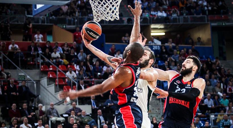 Κοντός στον ΣΠΟΡ FM: «Ακούστηκε το χτύπημα στο χέρι του Παππά»