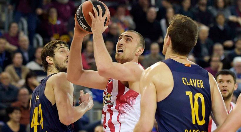 Ζέρβας στον ΣΠΟΡ FM: «Έχει μεγάλη πίεση για τη νίκη κόντρα στον Ολυμπιακό η Μπαρτσελόνα»