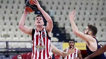 Αγραβάνης στον ΣΠΟΡ FM: «Τα μέχρι τώρα αποτελέσματα αδικούν την Μπαρτσελόνα»