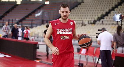 Στη δωδεκάδα με ένεση ο Μάντζαρης