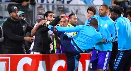 «Τέλειωσε» τον Εβρά για την καρατιά στον οπαδό η Μαρσέιγ! (video)