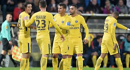 Παρί με σπασμένα τα φρένα!