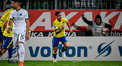 Αδιόρθωτος Παναθηναϊκός, τον λύγισε ο μάγκας Αστέρας!