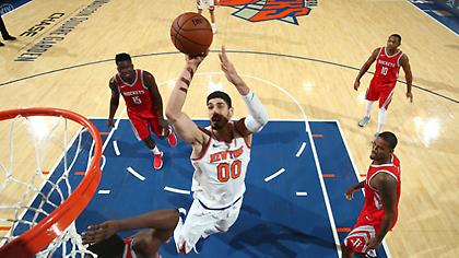 Καντέρ: «Δεν δείχνουν τους Νικς στην Τουρκία εξαιτίας μου»