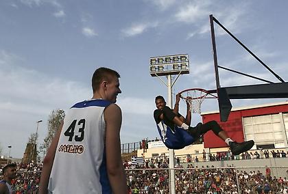 Αντετοκούνμπο Vs Πορζίνγκις: Η μεγάλη ευρωπαϊκή «μάχη» των σκόρερ!