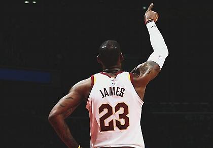 Συνέχισε το σερί των «50άρηδων» ο ΛεΜπρόν Τζέιμς