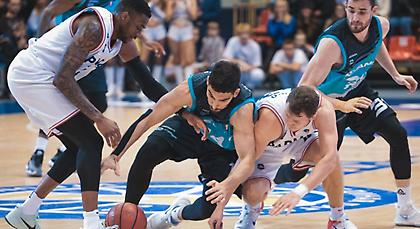 Έσπασε το… ρόδι η Αστάνα του Φλεβαράκη!